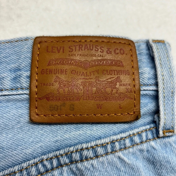 Levi's 501 S Skinny Cutoff Shorts Light Wash 25 - Picture 5 of 9